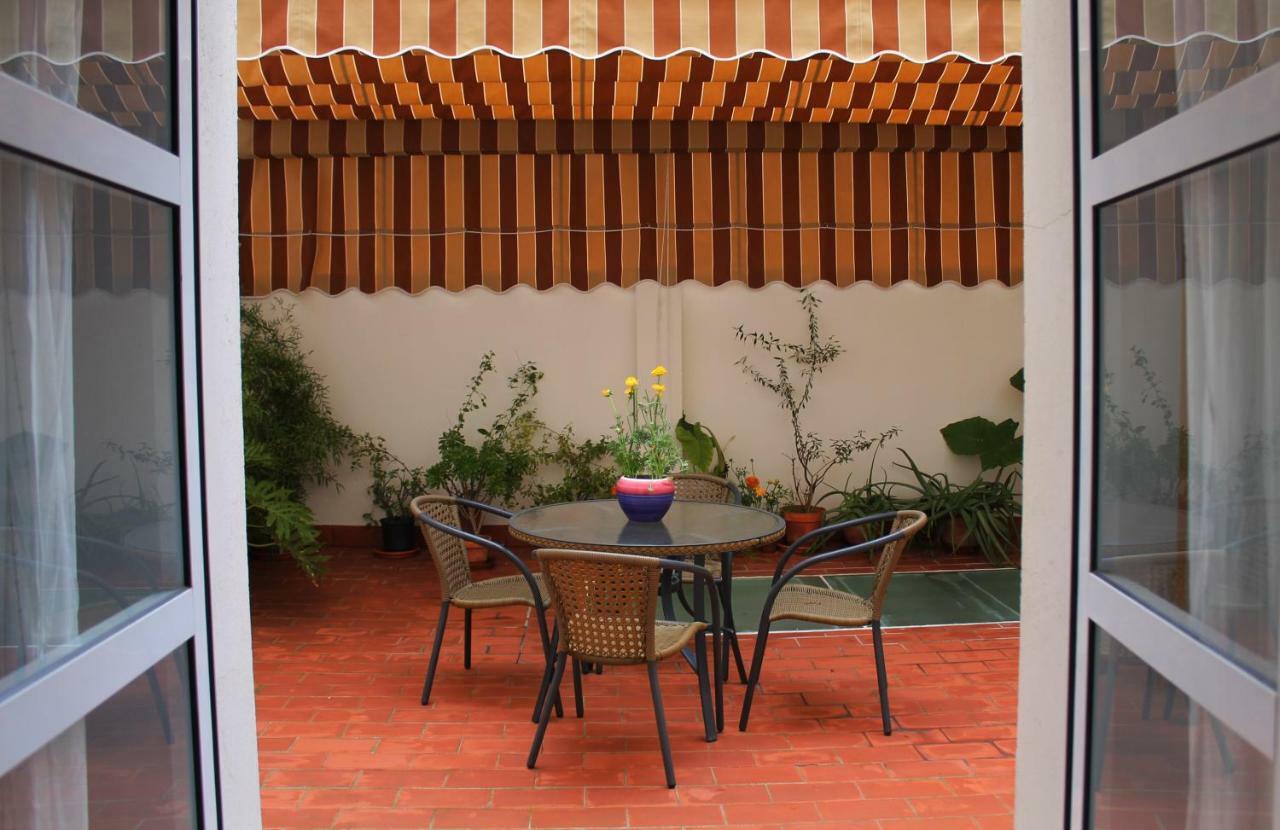 Apartamento Con Patio Cerca Mezquita コルドバ エクステリア 写真