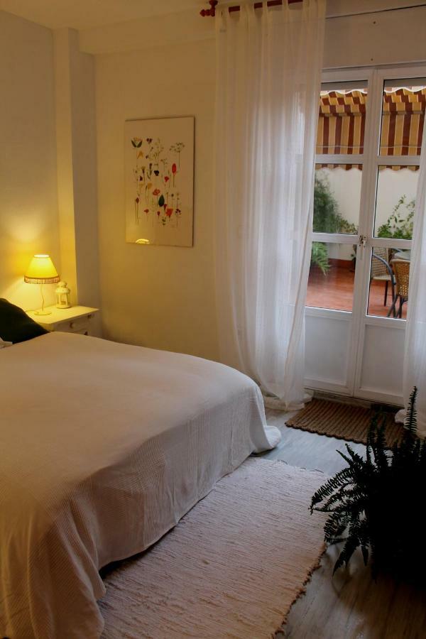 Apartamento Con Patio Cerca Mezquita コルドバ エクステリア 写真