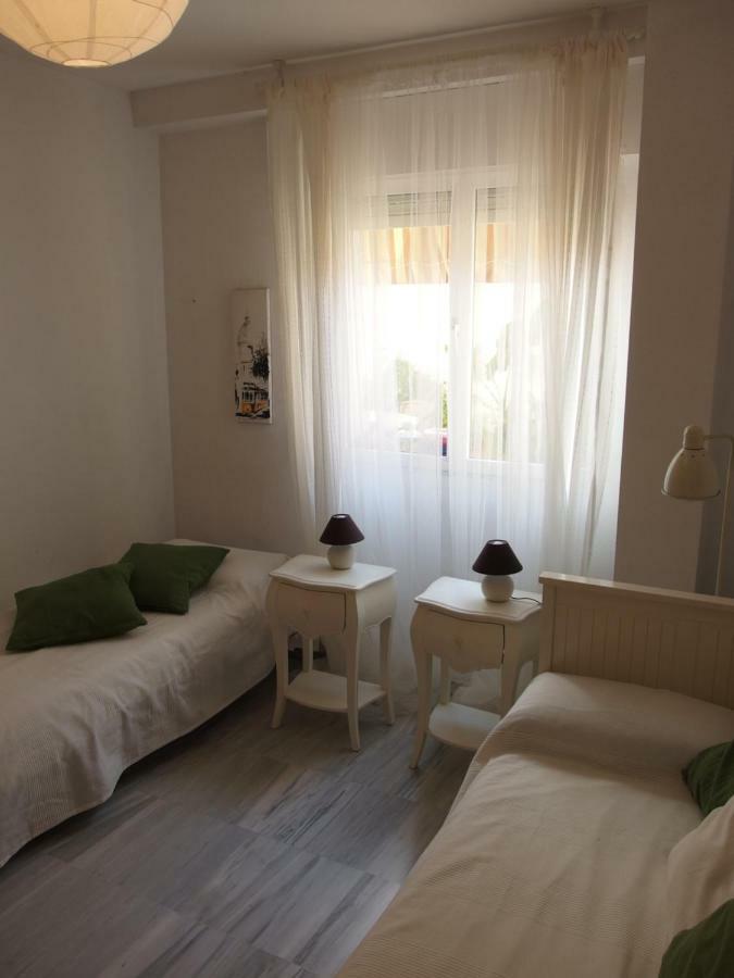 Apartamento Con Patio Cerca Mezquita コルドバ エクステリア 写真
